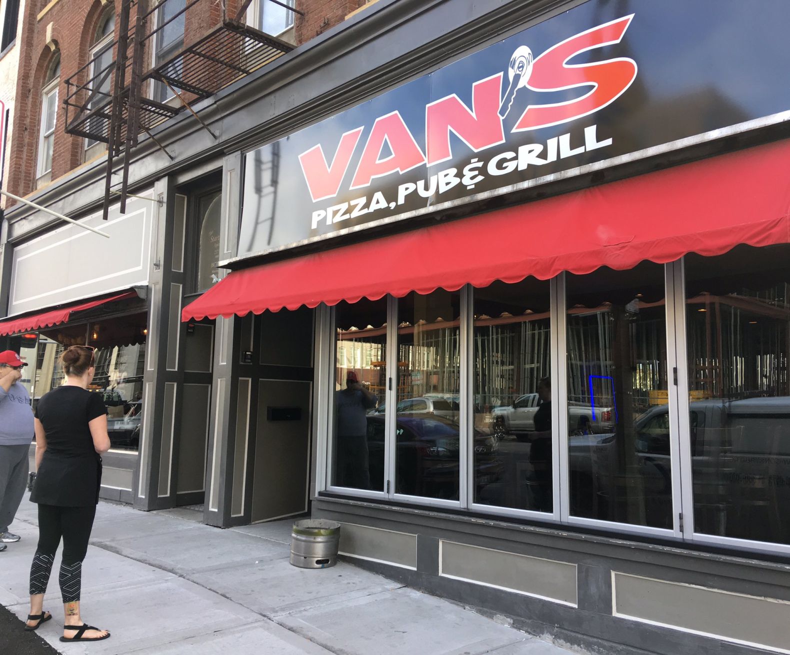 Van's Pizza